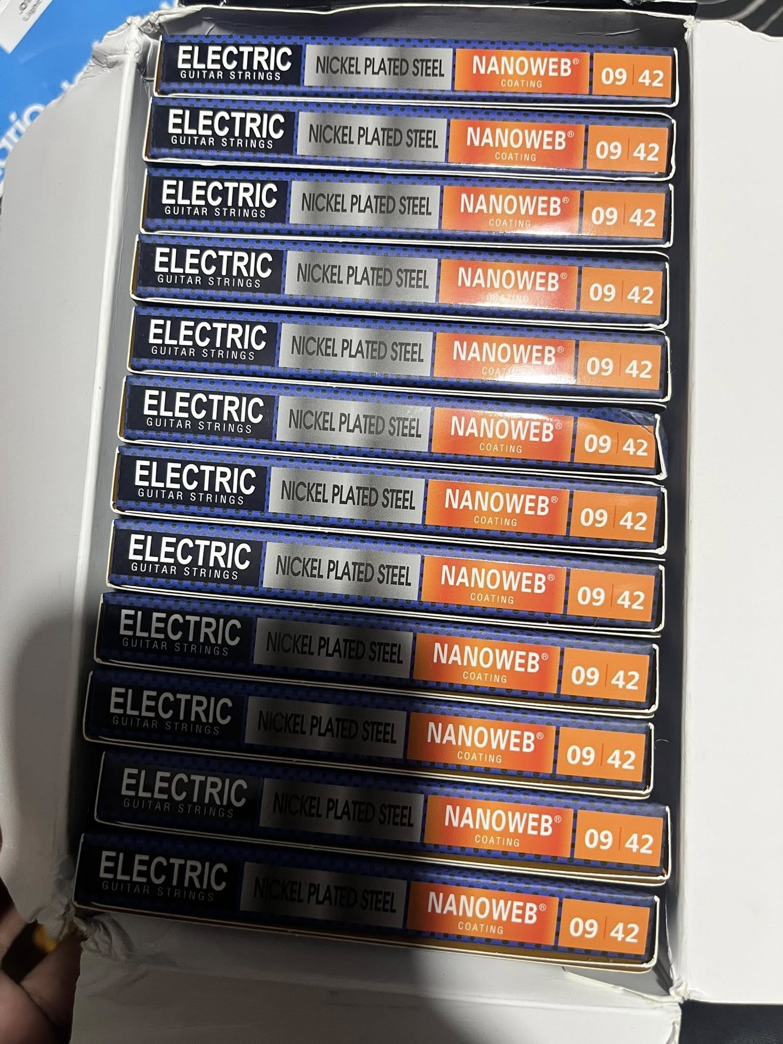 565147653_4142314619340047_2316701093564628179_n Elixir 12027 Nanoweb Electric Guitar Strings - Image 2